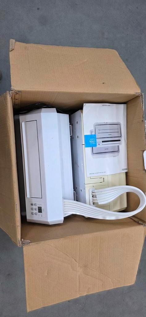 Mestic SPA-3000 Airco met binnen en buitenunit, Caravans en Kamperen, Caravan accessoires, Gebruikt, Ophalen