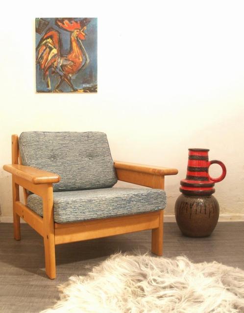Deens vintage fauteuil - Laboremus Viborg mid century design, Huis en Inrichting, Fauteuils, Gebruikt, Hout, Stof, Ophalen of Verzenden