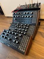 Moog Sound Studio 3 (DFAM, Mother-32, Subharmonicon), Overige merken, Zo goed als nieuw, Met midi-aansluiting, Overige aantallen