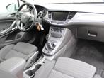 Opel Astra 1.4 Business+ | Navi / Schuifdak / Climate, Auto's, Opel, Te koop, Zilver of Grijs, Benzine, Hatchback