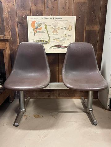 Gave vintage/ industriële grijs 2 zits bankje beschikbaar voor biedingen