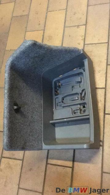 Bekleding accu afdekking BMW 3-serie E90 51477070520 beschikbaar voor biedingen