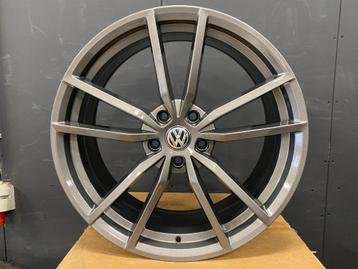 19" FITS  VW  GOLF 5/6/7/8 T-ROC TOURAN TIGUAN GTI GTD beschikbaar voor biedingen