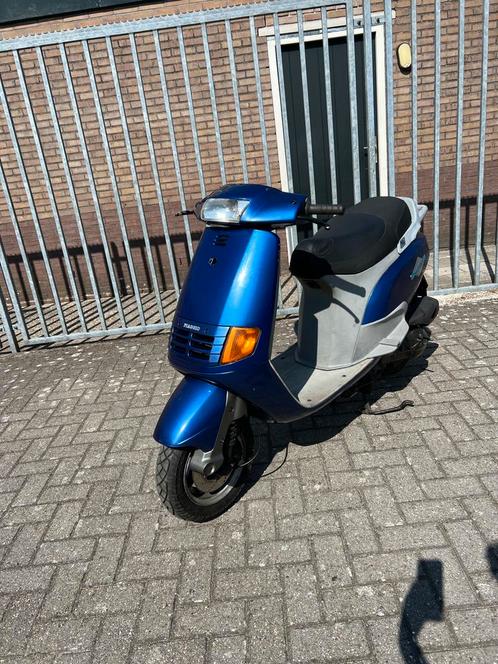 Piaggio SKR 125 Brom, Fietsen en Brommers, Brommers | Overige merken, Ophalen