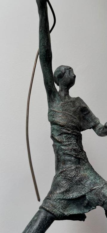 Anke Birnie bronzen object *NIEUWE FOTO’S* beschikbaar voor biedingen