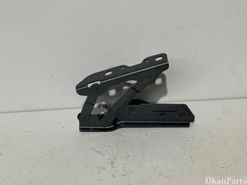 Tesla Model S linker motorkap scharnier links 1029284-00-C beschikbaar voor biedingen