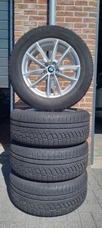 BMW X5 18'' lichtmetalen velgen met winterbanden, Auto-onderdelen, Banden en Velgen, 18 inch, Gebruikt, 255 mm, Velg(en)