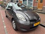 Toyota Yaris 1.3 16V Vvt-i 5DR 2009 Grijs, Voorwielaandrijving, Stof, 4 cilinders, 100 pk