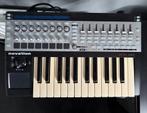 Novation 25SL MKII (Nieuwstaat), Muziek en Instrumenten, Midi-apparatuur, Ophalen, Zo goed als nieuw