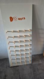Leuk donut rek, Huis en Inrichting, Ophalen of Verzenden, Zo goed als nieuw, Metaal, Minder dan 50 cm