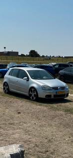 Volwagen GOLF 5 + Detroit 18” Brushed Clearcoat Velgen, 620 kg, Particulier, Te koop, 5 stoelen