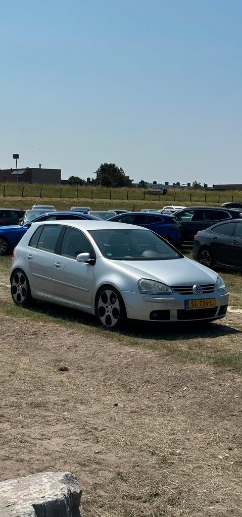 Volwagen GOLF 5 + Detroit 18” Brushed Clearcoat Velgen, Auto's, Volkswagen, Particulier, Hatchback, Geïmporteerd, Zilver of Grijs