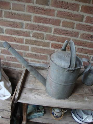Zinken gieter 8 liter beschikbaar voor biedingen