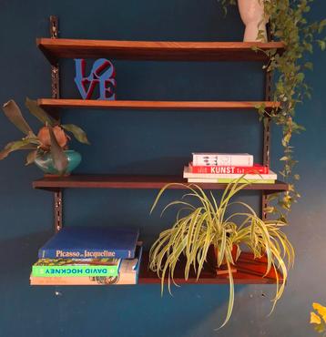 Kai kristiansen wandsysteem modulair  KOOPJE beschikbaar voor biedingen