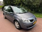 Renault Grand Scénic 2.0-16V Business Line / Navi / Pano /, Voorwielaandrijving, 1998 cc, 135 pk, 4 cilinders