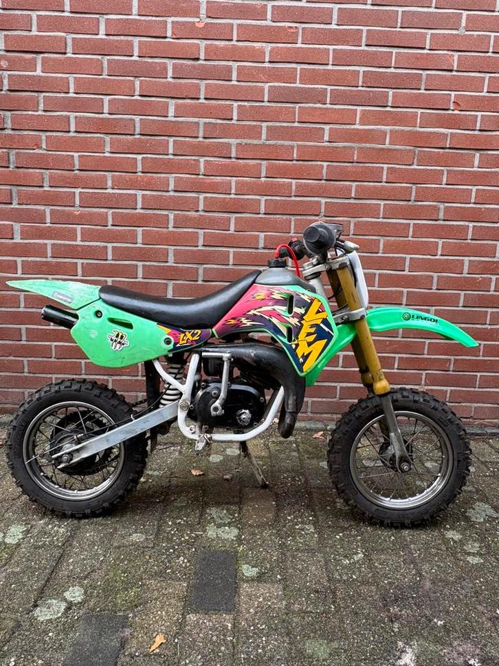 Lem lx2 kinder crosser. ( koppeling defect), Fietsen en Brommers, Brommers | Crossbrommers, Zo goed als nieuw, Overige merken