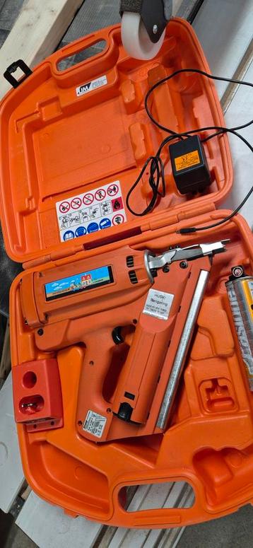 Paslode tacker - voor de handige Harry! beschikbaar voor biedingen