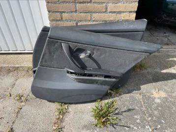Deurpaneel BMW E90 achterdeur rechts beschikbaar voor biedingen
