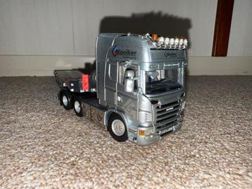 WSI Scania met dieplader | Kooiker groep | 1:50 beschikbaar voor biedingen