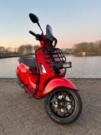 Vespa Sprint 80cc 4v full option, Fietsen en Brommers, Ophalen, Zo goed als nieuw, Overige modellen