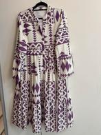 Heel mooie jurk. Niet gebruiken. Dat is Free size en nieuwe., Kleding | Dames, Jurken, Ophalen, Nieuw, Maat 42/44 (L), Onder de knie