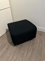 Ikea Klippan voetenbankje / poef / hocker - zwart, Ophalen, Zo goed als nieuw, Stof, 50 tot 75 cm