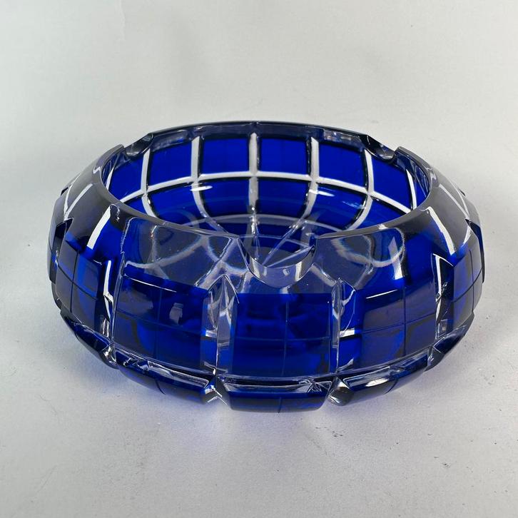 Val Saint Lambert kristallen asbak – kobaltblauw – Ø16 cm, Antiek en Kunst, Antiek | Glas en Kristal, Ophalen of Verzenden
