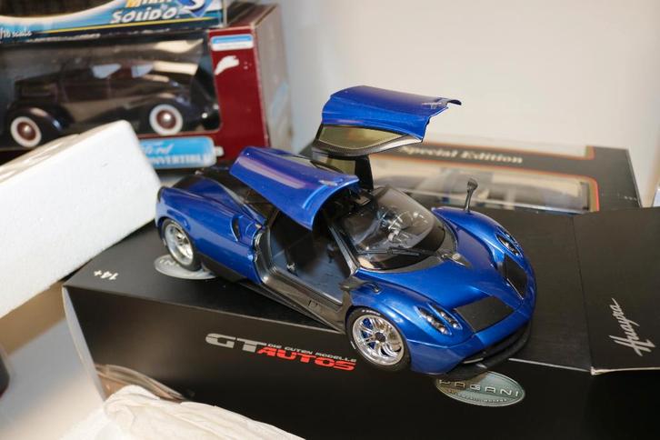 Pagani Huayra Blue 1/18 Diecast Model Car by GT Autos NEW, Hobby en Vrije tijd, Modelauto's | 1:18, Nieuw, Auto, Overige merken
