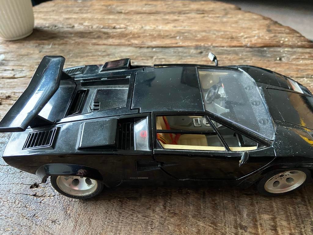 Bburago Lamborghini 1:18 Modelauto 1988, Hobby en Vrije tijd, Modelauto's | 1:18, Ophalen of Verzenden, Auto, Bburago