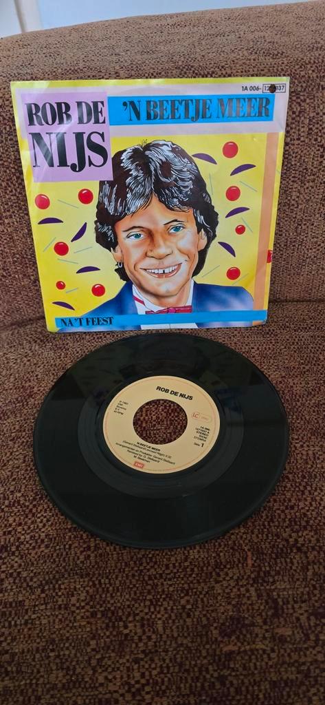 Single Rob de Nijs - Beetje Meer / Na 't Feest (1983), Cd's en Dvd's, Vinyl Singles, Zo goed als nieuw, Nederlandstalig, Ophalen of Verzenden