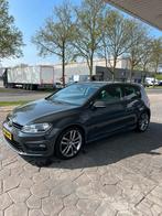 Volkswagen Golf r-line /1.2 TSI 85pk /BMT 2015, Auto's, Voorwielaandrijving, Handgeschakeld, 48 €/maand, 1100 kg