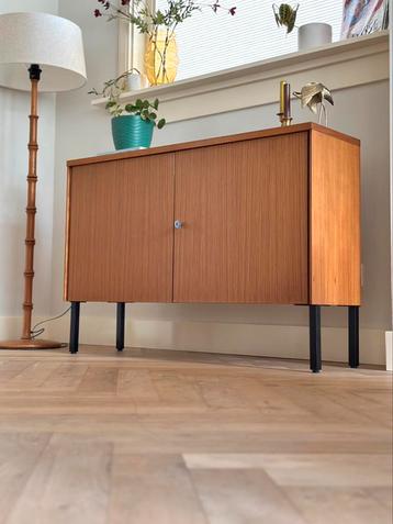 Vintage wandkast teak hout jaren 50/60 gangkast beschikbaar voor biedingen