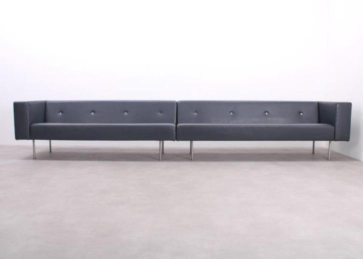 Moooi | Bottoni | Bank | Verkrijgbaar in 3 uitvoeringen, Huis en Inrichting, Banken | Bankstellen, Zo goed als nieuw, Rechte bank