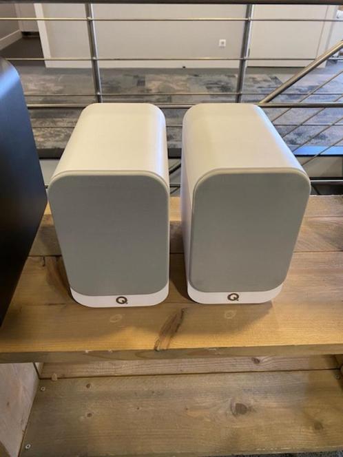 Q Acoustics: 3010i Speakers - 2 Stuks - Wit (demo), Audio, Tv en Foto, Luidsprekers, Gebruikt, Front, Rear of Stereo speakers