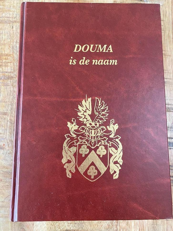 Douma is de Naam - Genealogie Metslawier Dokkum Leeuwarden, Boeken, Geschiedenis | Stad en Regio, Gelezen, 19e eeuw, Ophalen of Verzenden