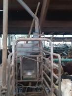 Onderdelen melk stal / caroussel