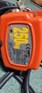 Elektrische Takel 380V - 5 Meter Ketting, Doe-het-zelf en Verbouw, Lieren en Takels, Ophalen