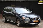 Volvo XC70 2.4 D5 Nordic+AWD/Elek-Dak/Xenon/Camera/Navigatie, Auto's, Volvo, Automaat, Gebruikt, 193 €/maand, XC70
