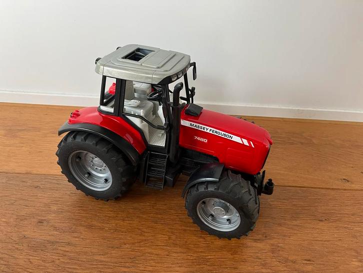 Bruder Massey Ferguson 7480 Tractor, Kinderen en Baby's, Speelgoed | Speelgoedvoertuigen, Zo goed als nieuw, Ophalen