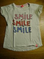 T-shirt wit met tekstprint maat 122, Kinderen en Baby's, Kinderkleding | Maat 122, Ophalen of Verzenden, Gebruikt, Meisje, Shirt of Longsleeve