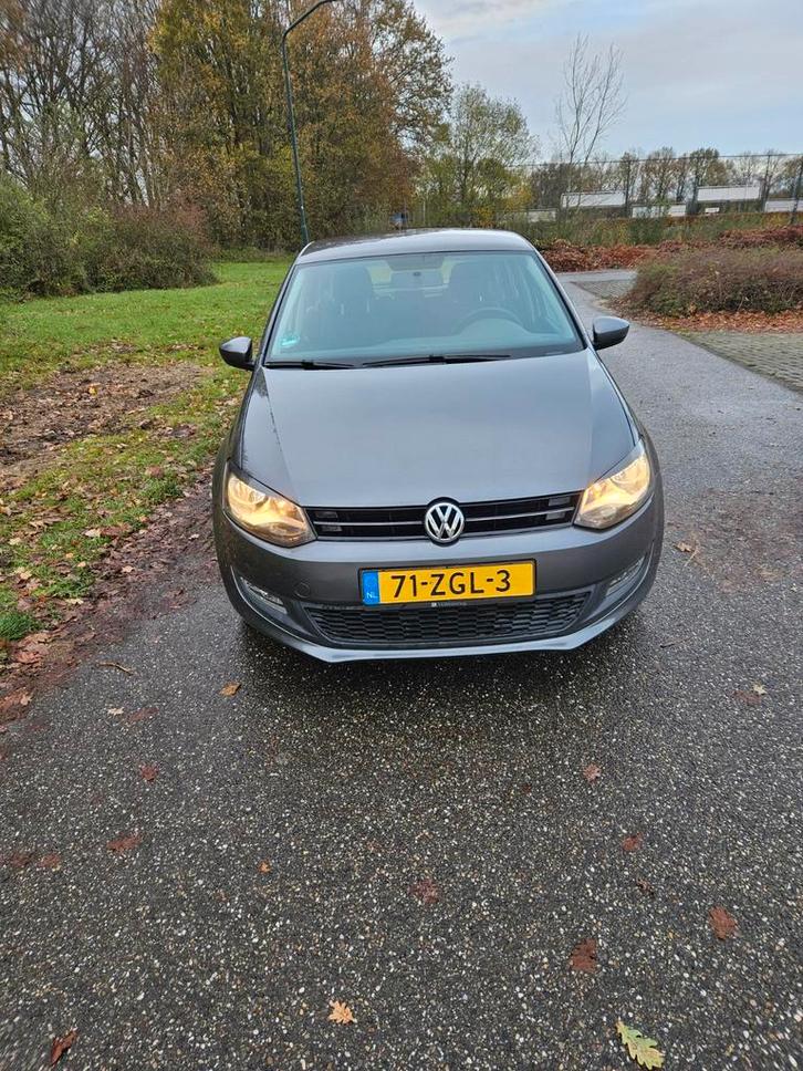 Vw polo 1.2 Tsi blue motion, Auto's, Volkswagen, Particulier, Polo, Benzine, Euro 5, Hatchback, Handgeschakeld, Zilver of Grijs