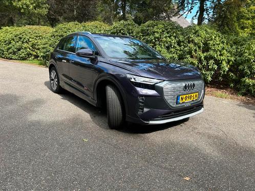 Audi Q4 40 Launch Edition Advanced 2021, Auto's, Audi, Particulier, Q4 e-tron, ABS, Achteruitrijcamera, Adaptieve lichten, Adaptive Cruise Control