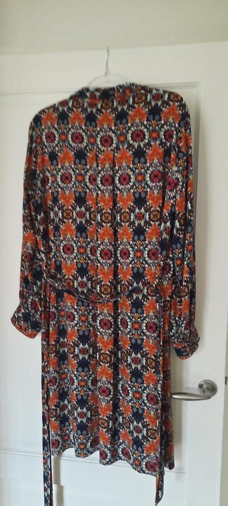 Leuke fleurige Jurk    zgan  Maat EL, Kleding | Dames, Jurken, Zo goed als nieuw, Maat 46/48 (XL) of groter, Overige kleuren, Onder de knie