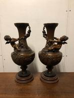 2 antieke  “bronzen” vazen H: 38cm, Ophalen of Verzenden