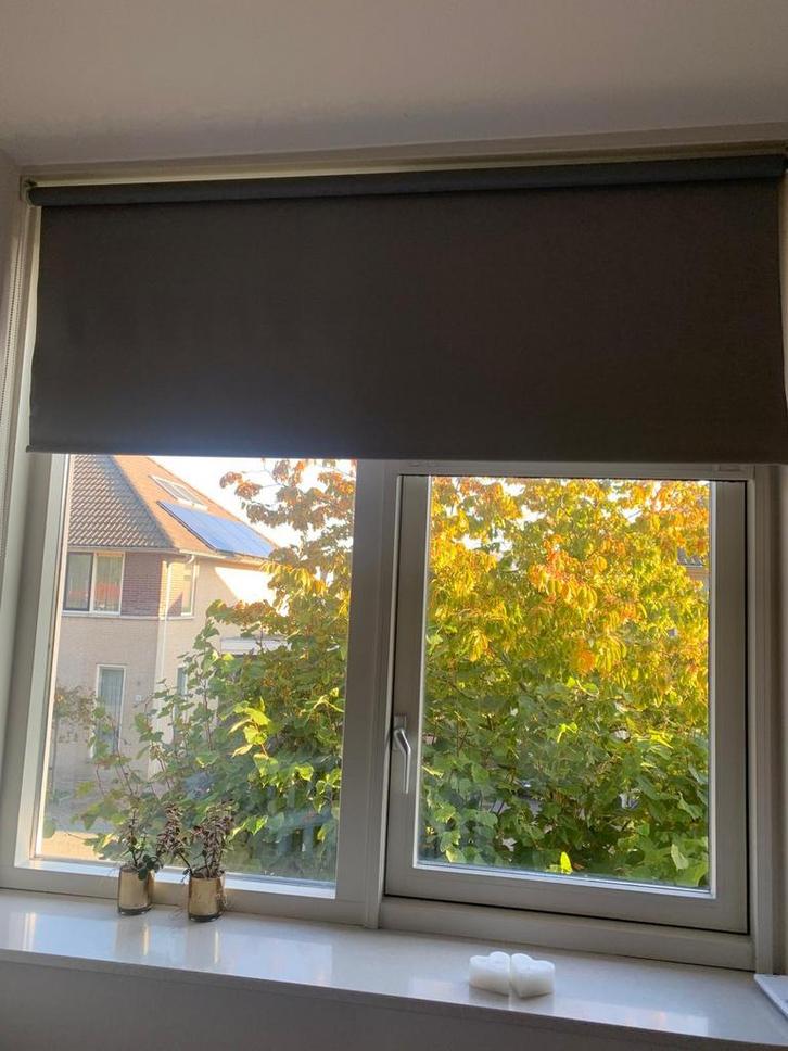 Antraciet Rolgordijnen en vouwgordijnen, Huis en Inrichting, Stoffering | Gordijnen en Lamellen, Zo goed als nieuw, 150 tot 200 cm