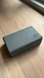 Yoga blok grijs 20x12x8, Ophalen of Verzenden, Gebruikt