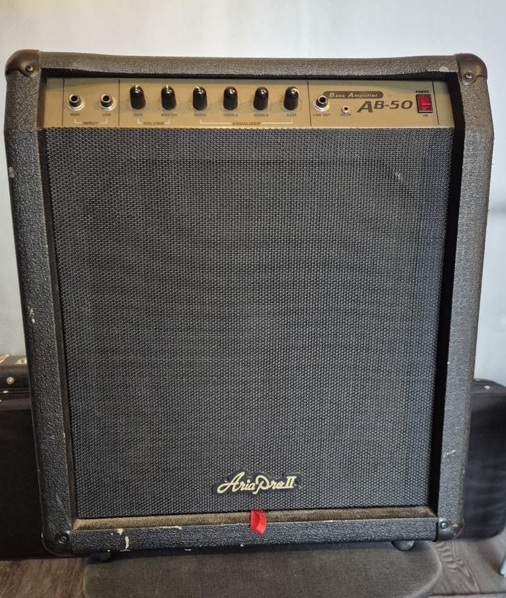 Aria ab-50 bass combo, Muziek en Instrumenten, Versterkers | Bas en Gitaar, Gebruikt, Basgitaar, Minder dan 50 watt, Ophalen