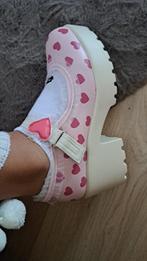 Melanie Martinez X Koi Sweetheart Mary Janes, Verzamelen, Muziek, Artiesten en Beroemdheden, Ophalen of Verzenden, Zo goed als nieuw