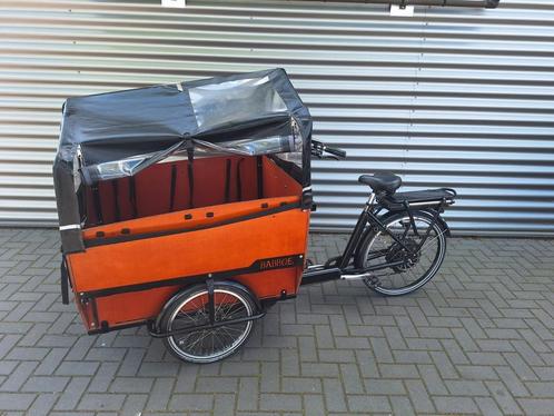 Bakfiets Max 6 kinderen opvang gastouder, Fietsen en Brommers, Fietsen | Bakfietsen, Zo goed als nieuw, Overige merken, 4 kinderen of meer