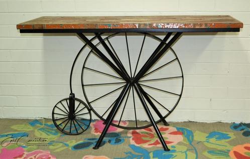 Sidetable met gekleurd mango hout en wielen onderstel., Huis en Inrichting, Tafels | Sidetables, Zo goed als nieuw, 25 tot 50 cm
